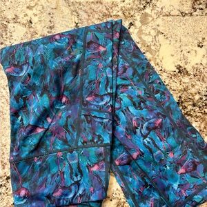 Constantly Varied Gear Blue and Pink Capri Leggings